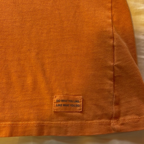 Good Life Tee - Picture 2 of 3